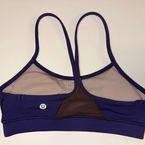 Lululemon sports bra size xs